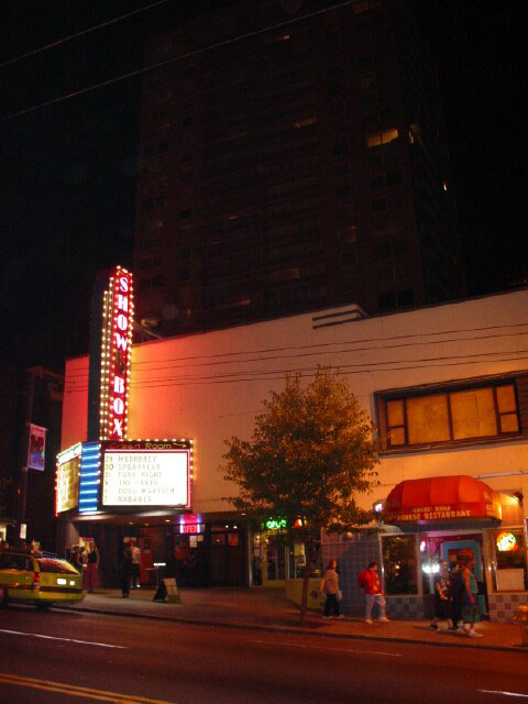 8-30-02i0008