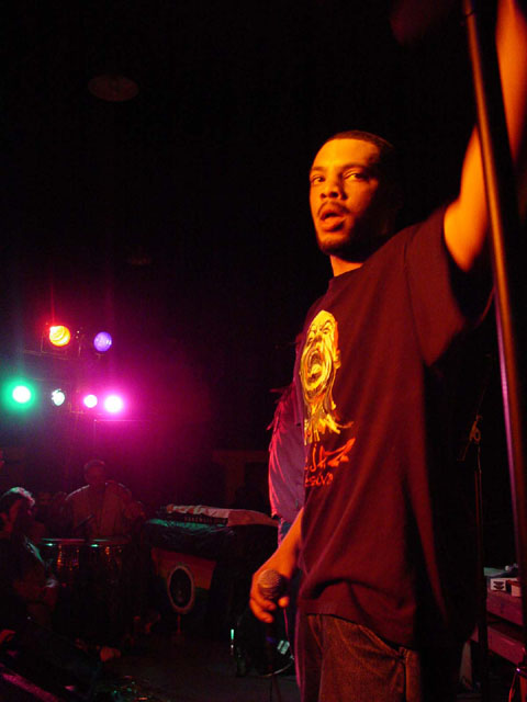 2radio2-4-03