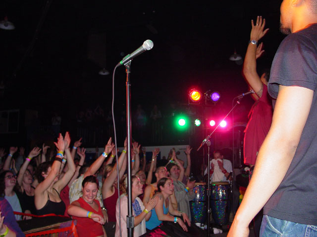 RadioMike&Crowd2-4-2-03
