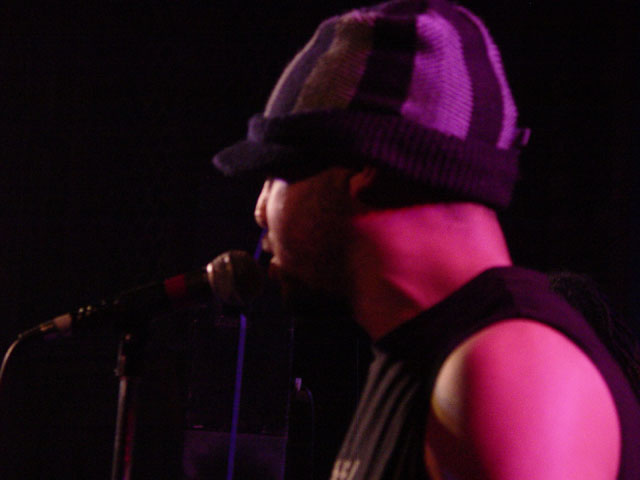 10Radio2-11-03